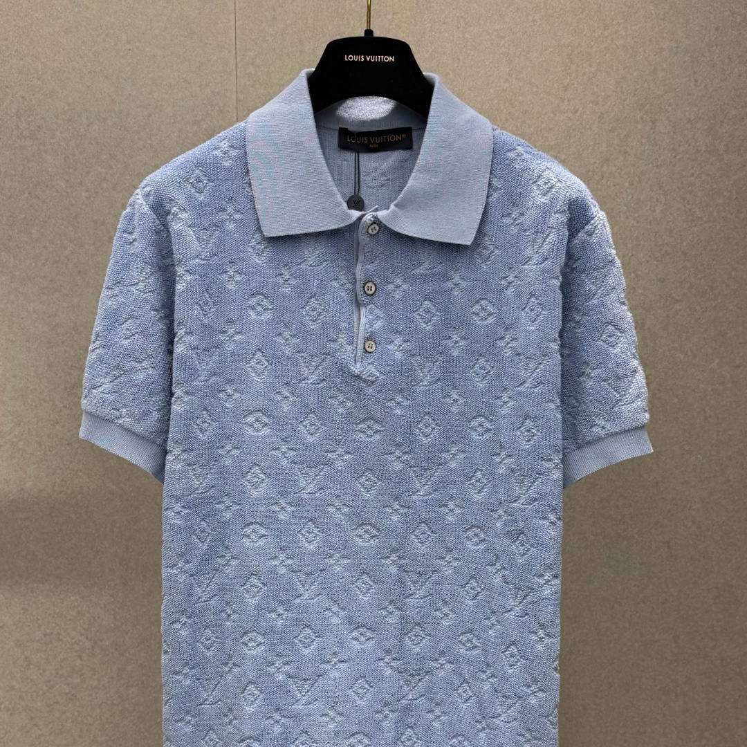 루이비통 남성 반팔 131716 Louis Vuitton T Shirt 썸네일 이미지