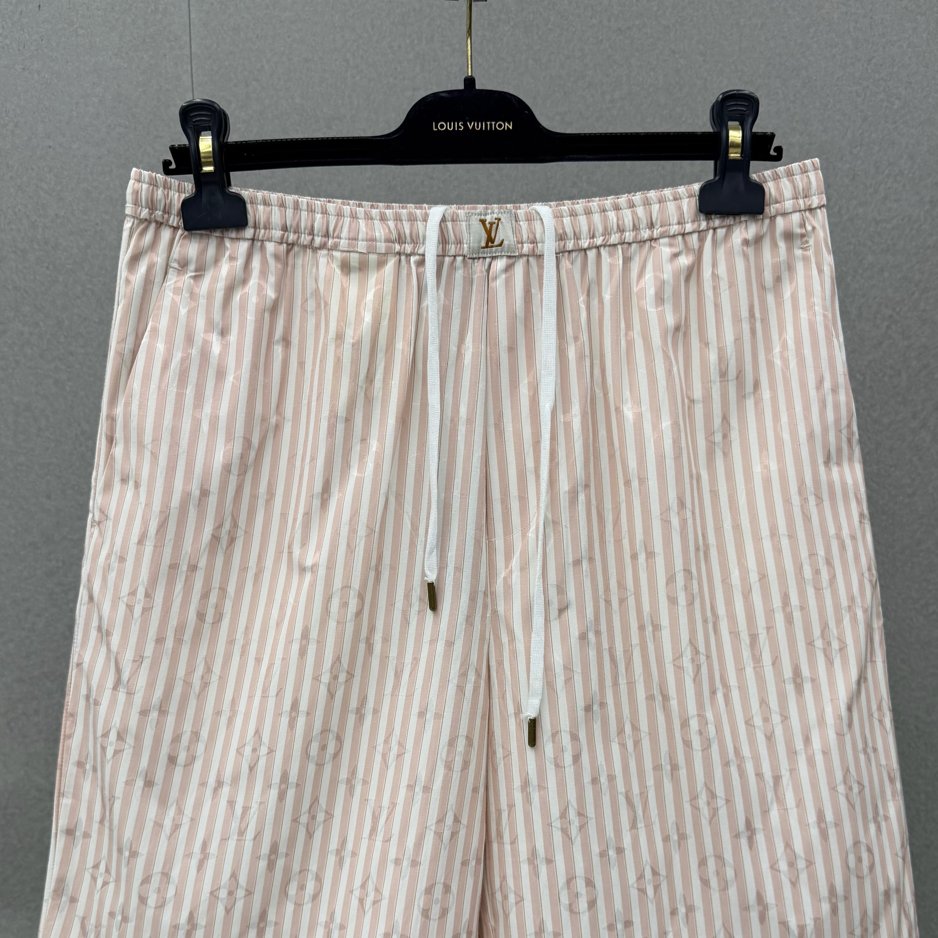 루이비통 남성 반바지 131720 Louis Vuitton Shorts 썸네일 이미지