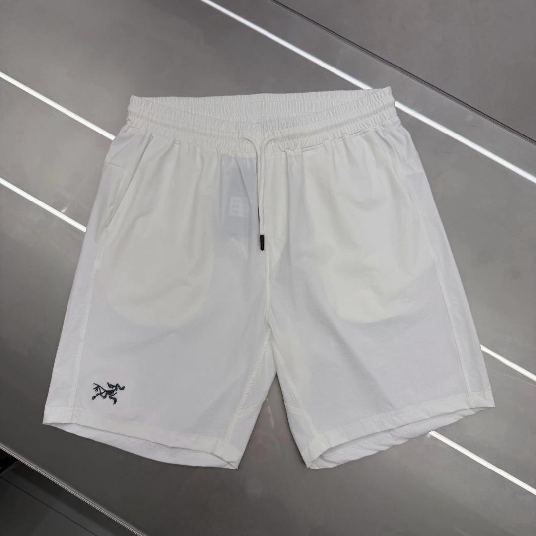 아크테릭스 남성 반바지 131713 Arc'teryx Shorts 썸네일 이미지