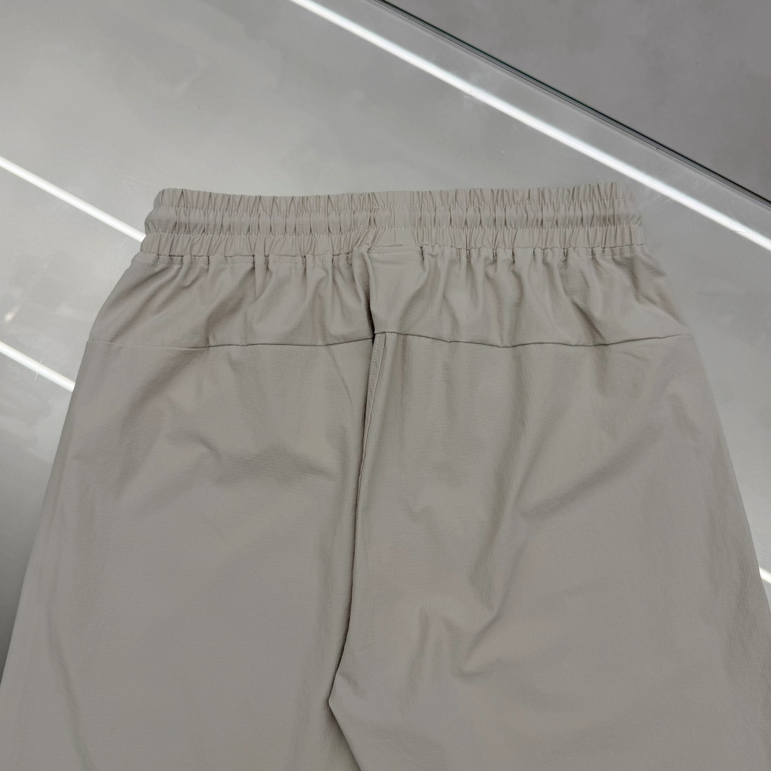 아크테릭스 남성 반바지 131711 Arc'teryx Shorts 썸네일 이미지