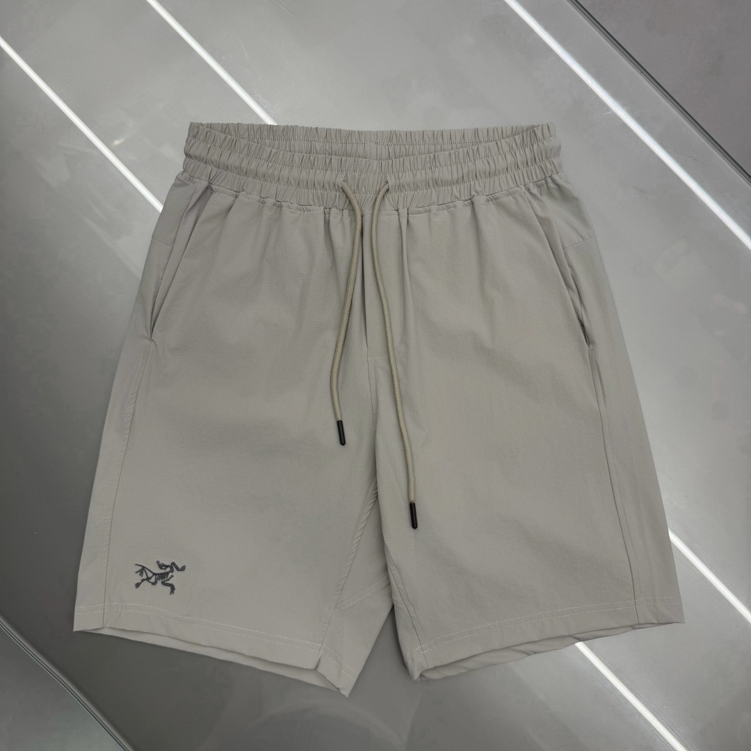 아크테릭스 남성 반바지 131711 Arc'teryx Shorts 썸네일 이미지