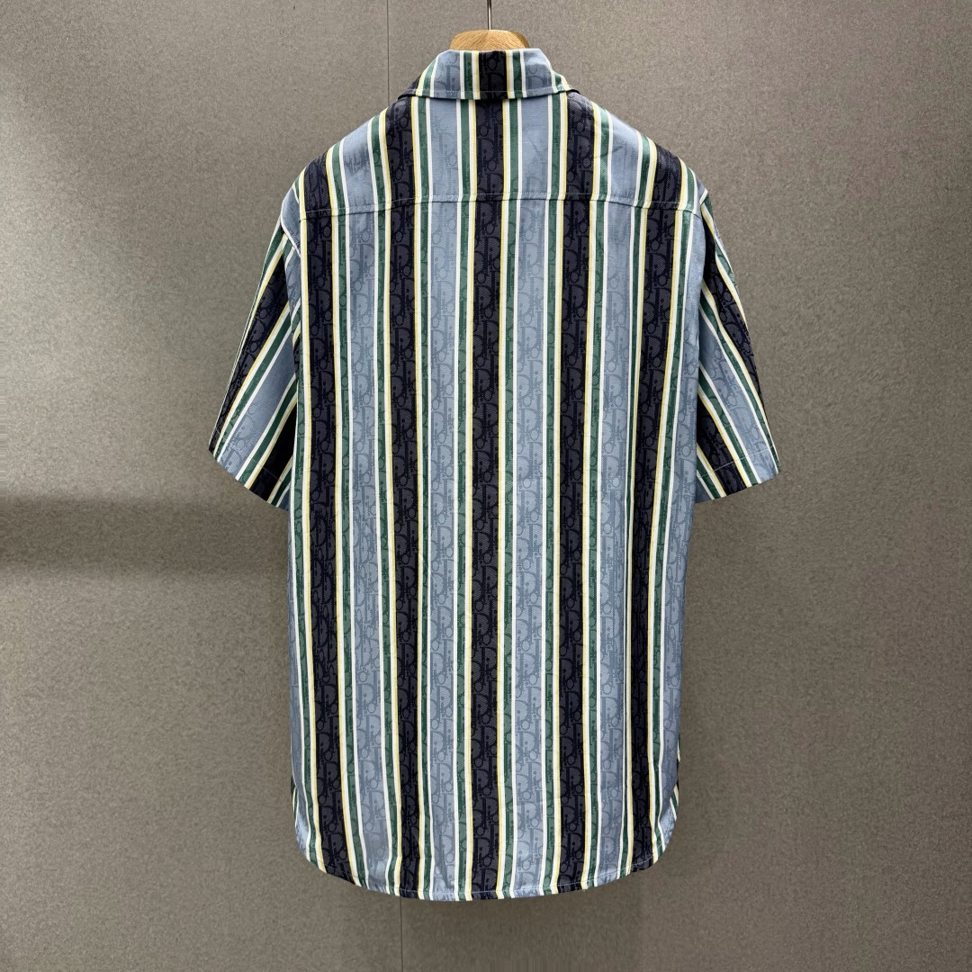 디올 남성 반팔 131707 Dior T Shirt 썸네일 이미지