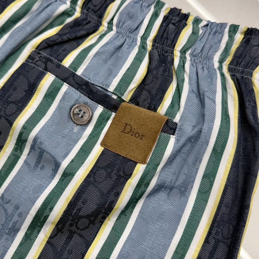 디올 남성 반바지 131706 Dior Shorts 썸네일 이미지