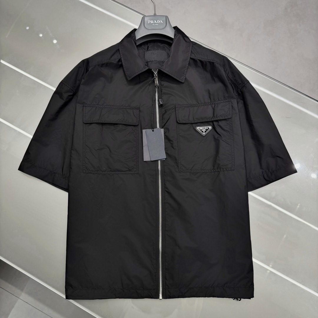 프라다 남성 반팔 131703 Prada T Shirt 썸네일 이미지