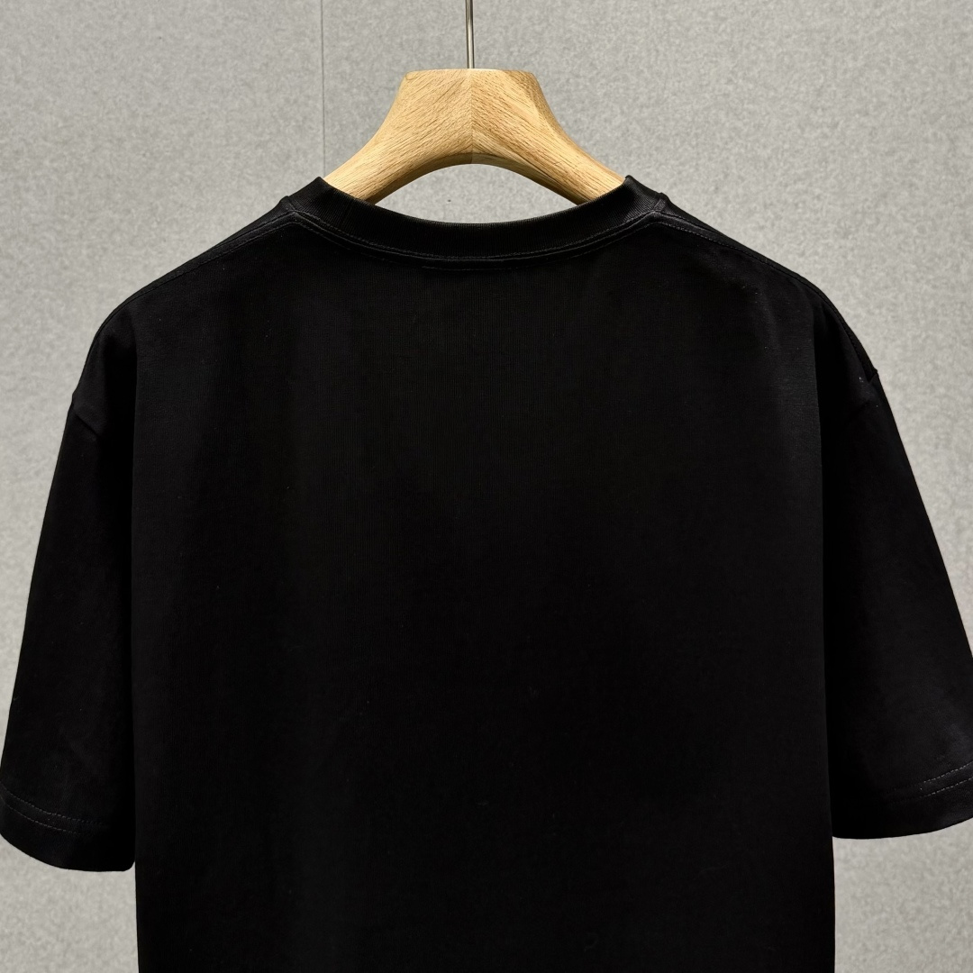 디올 남성 반팔 131701 Dior T Shirt 썸네일 이미지
