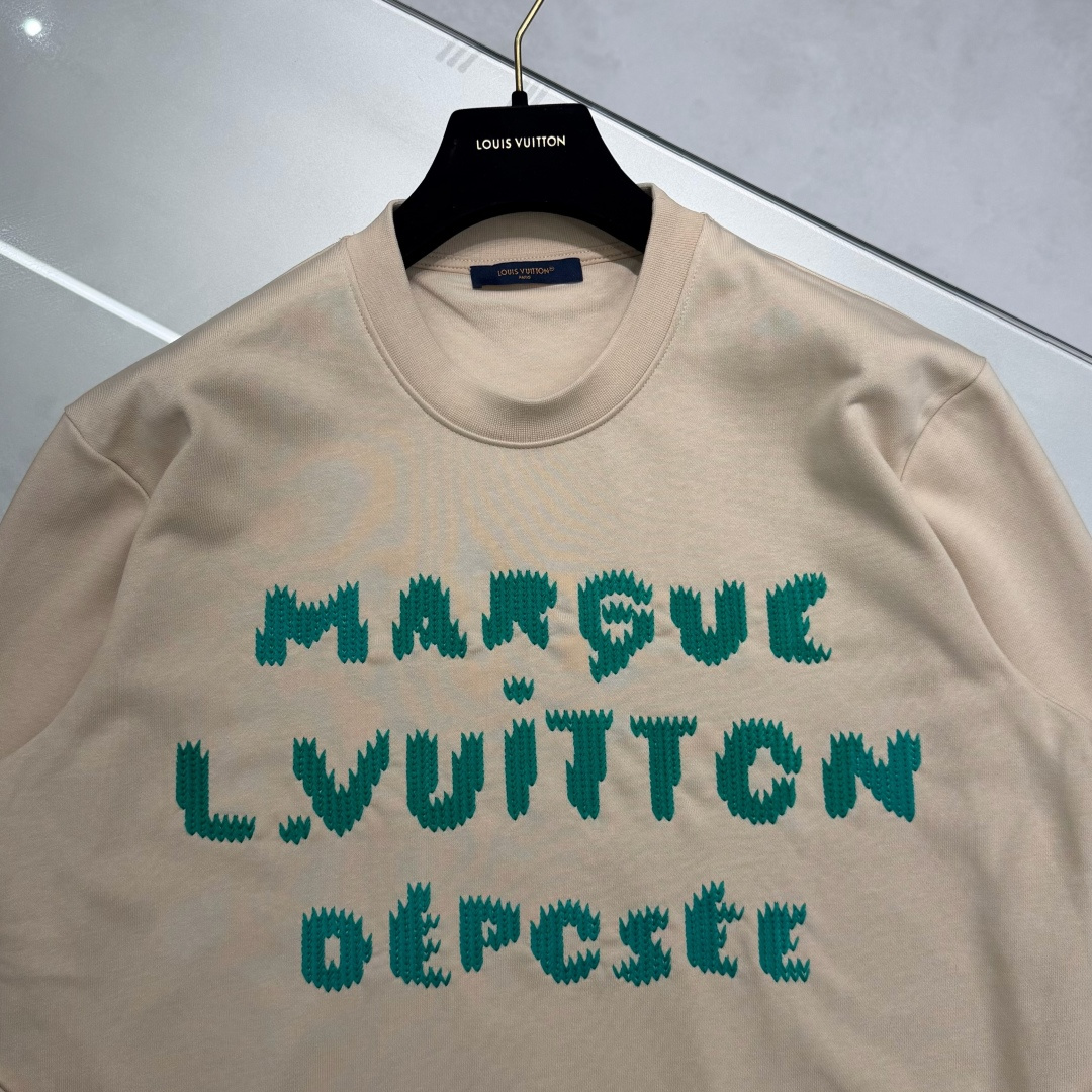 루이비통 남성 니트 131693 Louis Vuitton Knit 썸네일 이미지
