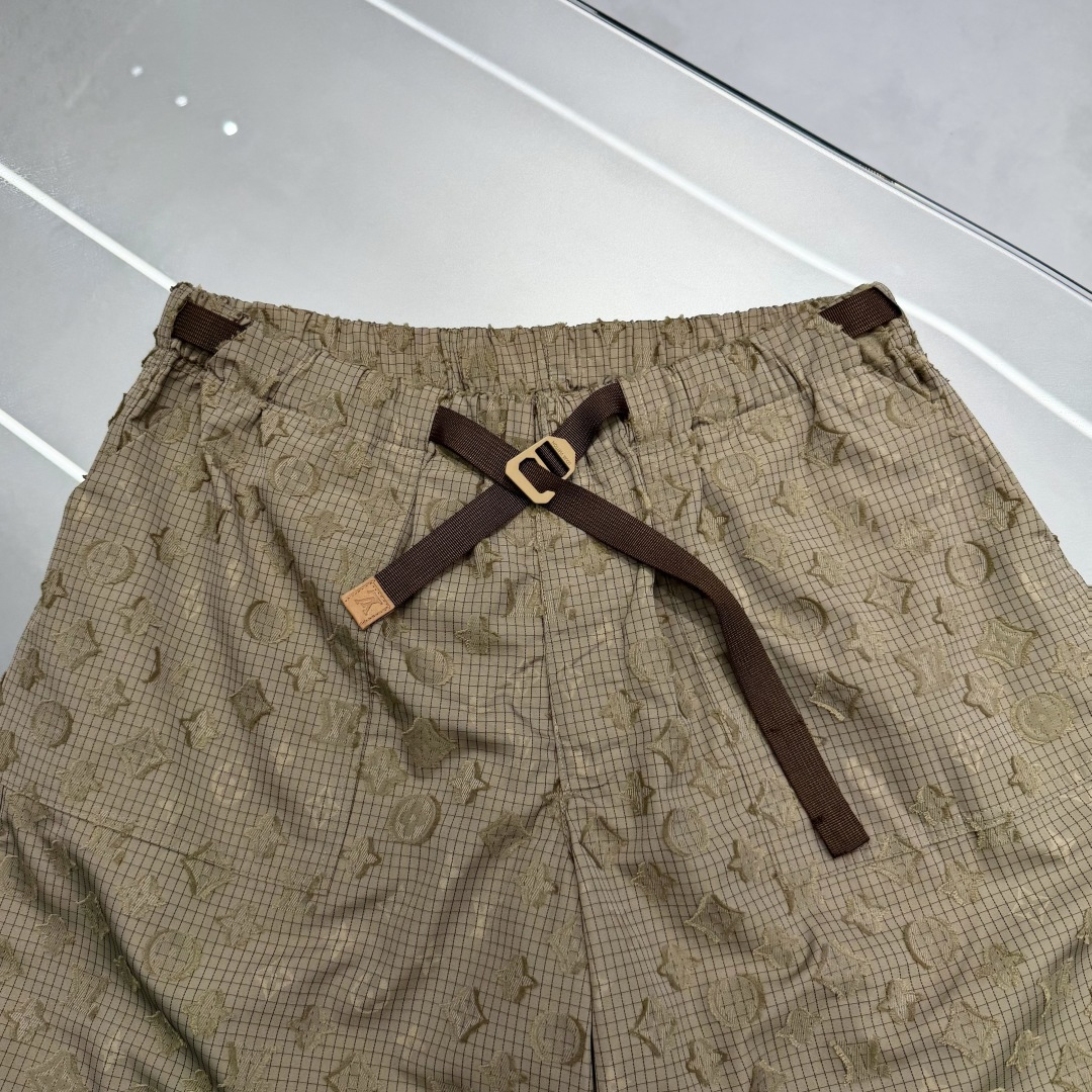 루이비통 남성 반바지 131691 Louis Vuitton Shorts 썸네일 이미지