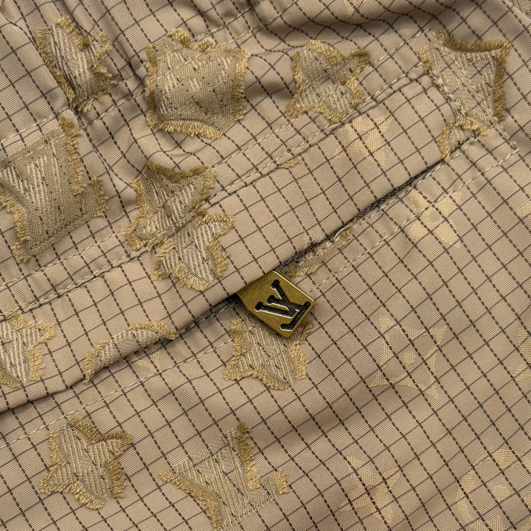 루이비통 남성 반바지 131691 Louis Vuitton Shorts 썸네일 이미지
