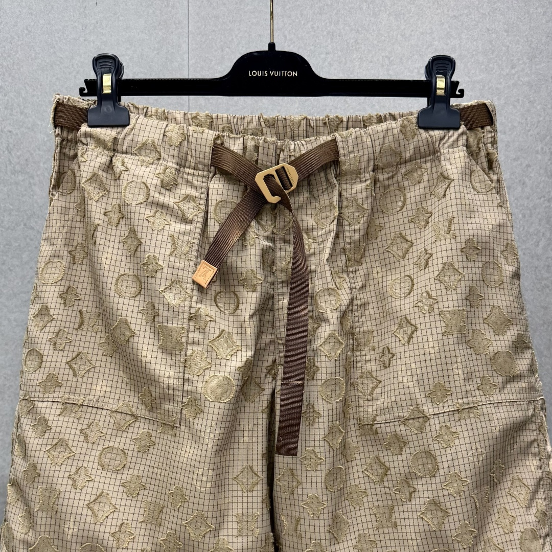 루이비통 남성 반바지 131691 Louis Vuitton Shorts 썸네일 이미지