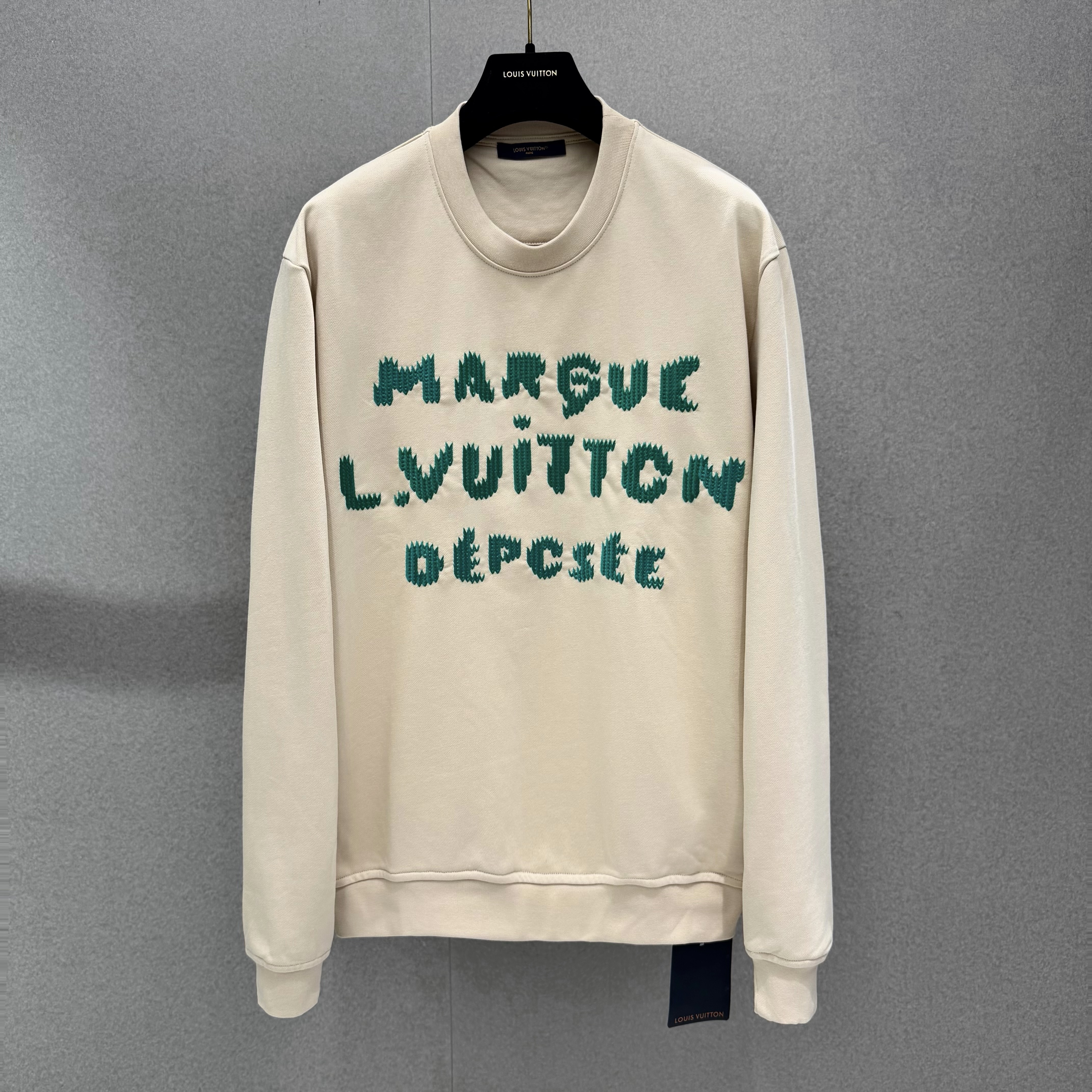 루이비통 남성 니트 131693 Louis Vuitton Knit 썸네일 이미지