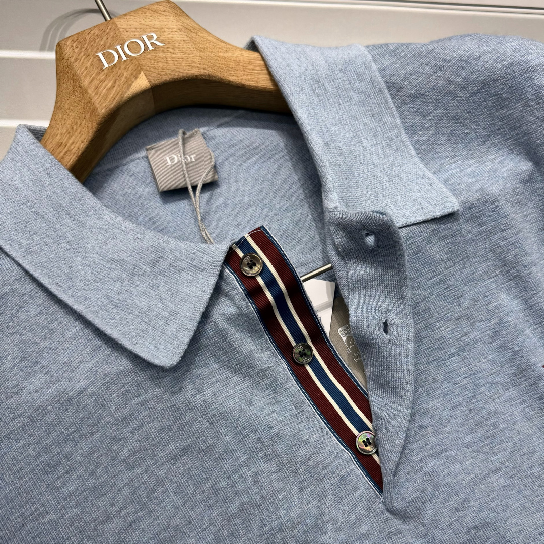 디올 남성 반팔 131687 Dior T Shirt 썸네일 이미지