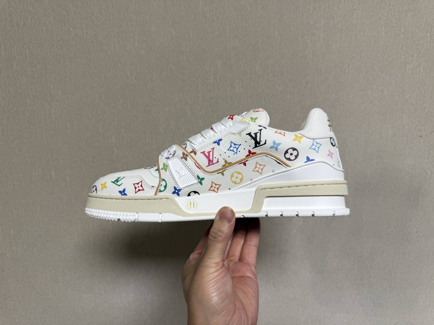 LV路易威登Louis Vuitton Trainer Sneaker Low休闲运动文化百搭篮球板鞋 白三彩