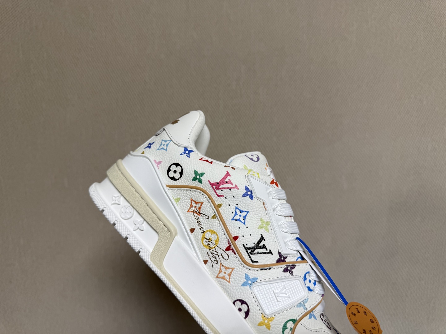 LV路易威登Louis Vuitton Trainer Sneaker Low休闲运动文化百搭篮球板鞋 白三彩