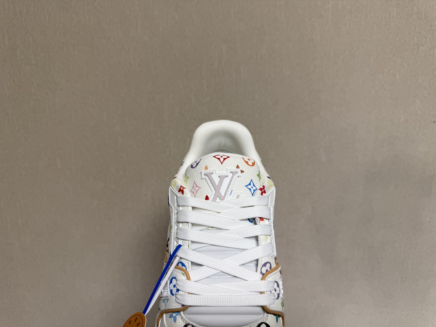 LV路易威登Louis Vuitton Trainer Sneaker Low休闲运动文化百搭篮球板鞋 白三彩