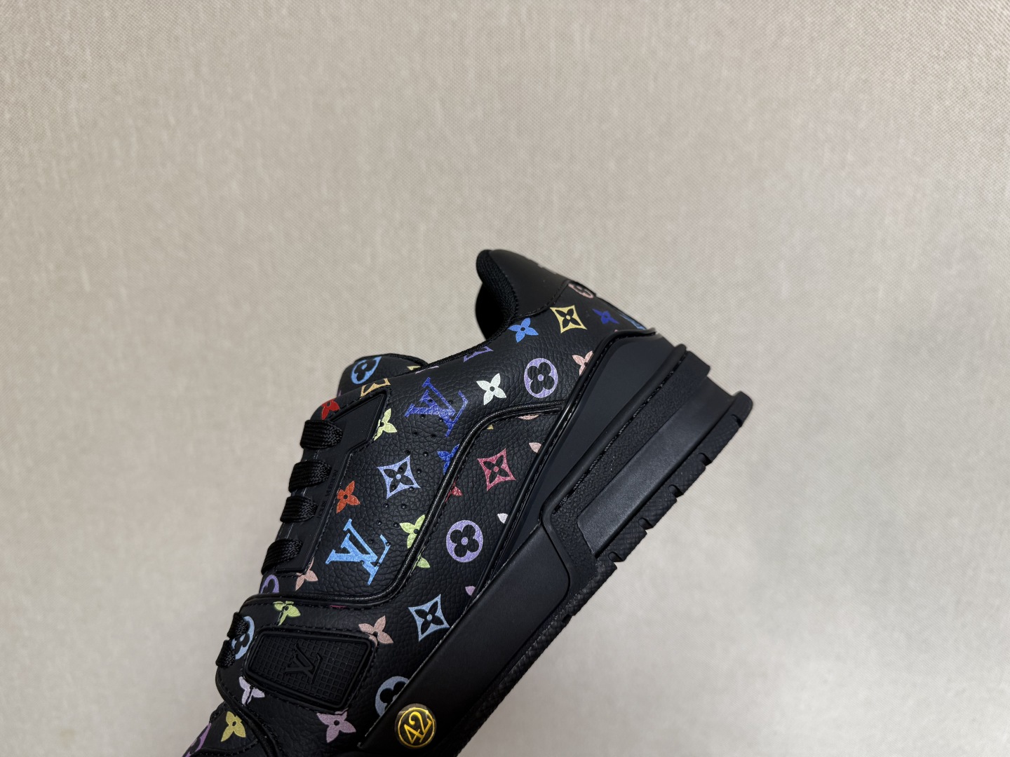 LV路易威登Louis Vuitton Trainer Sneaker Low休闲运动文化百搭篮球板鞋 黑三彩