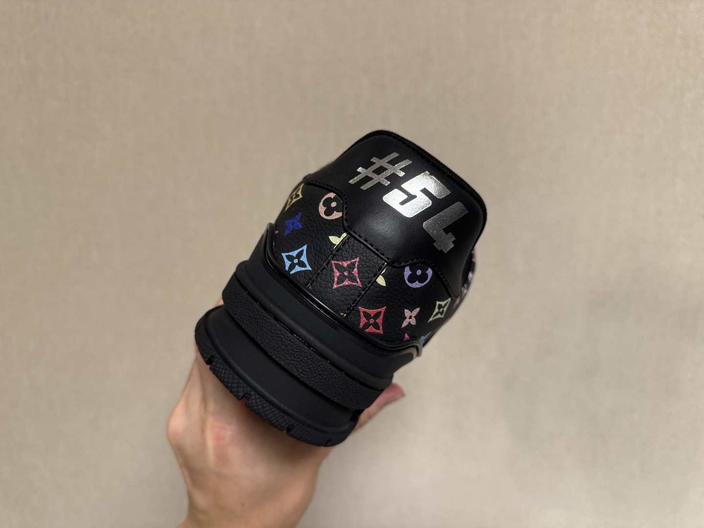 LV路易威登Louis Vuitton Trainer Sneaker Low休闲运动文化百搭篮球板鞋 黑三彩