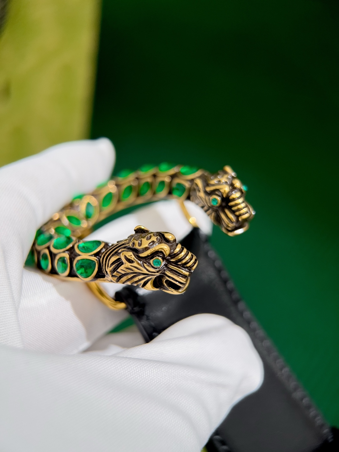 古奇 高端货品 宽度3.0 女士腰带头昂小牛皮皮料，搭配意大利sirp皮厂的底皮，精细的做工，用心制作。