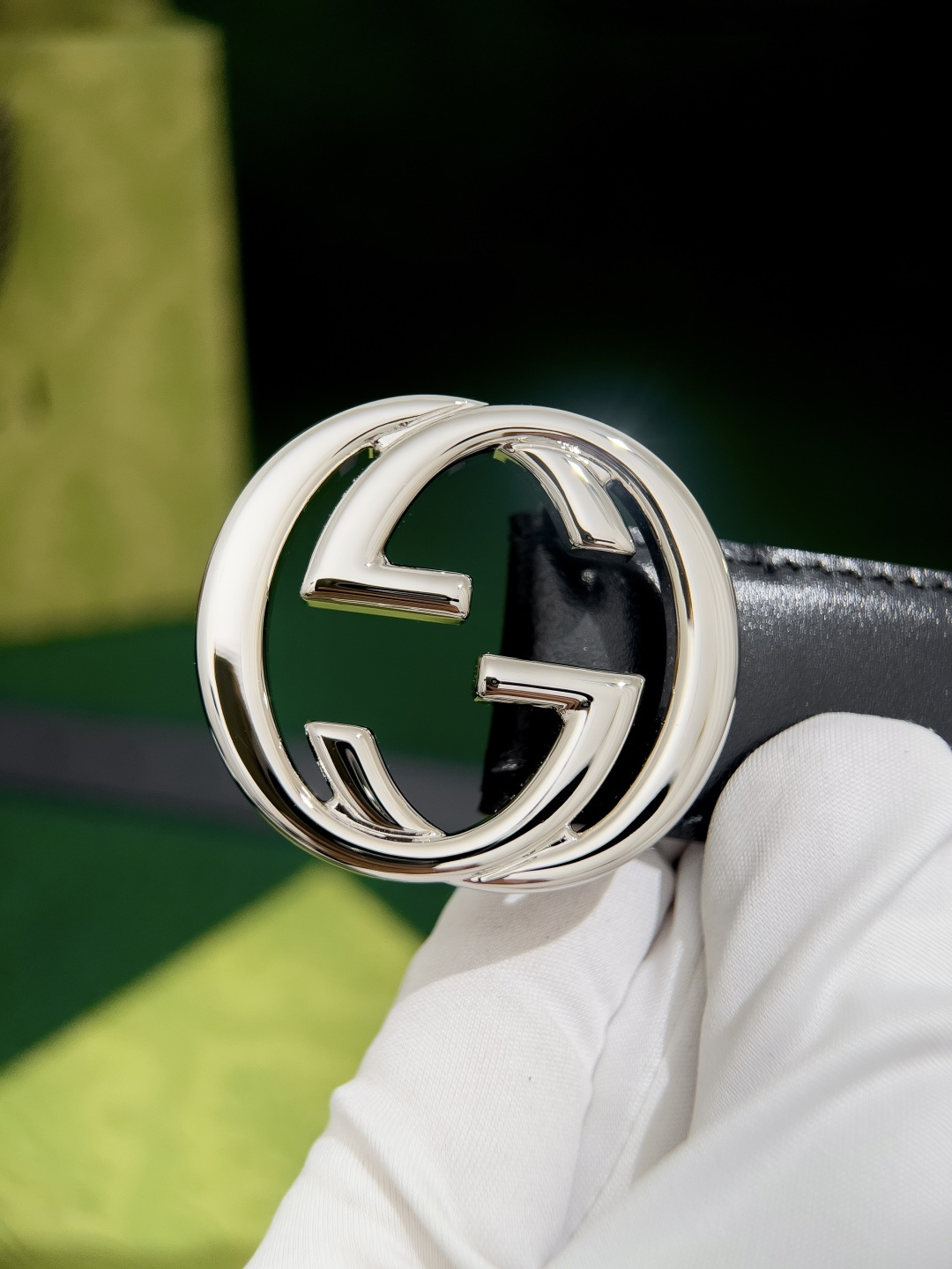 古奇 高端货品 宽度3.0 女士腰带头昂小牛皮皮料，搭配意大利sirp皮厂的底皮，精细的做工，用心制作。