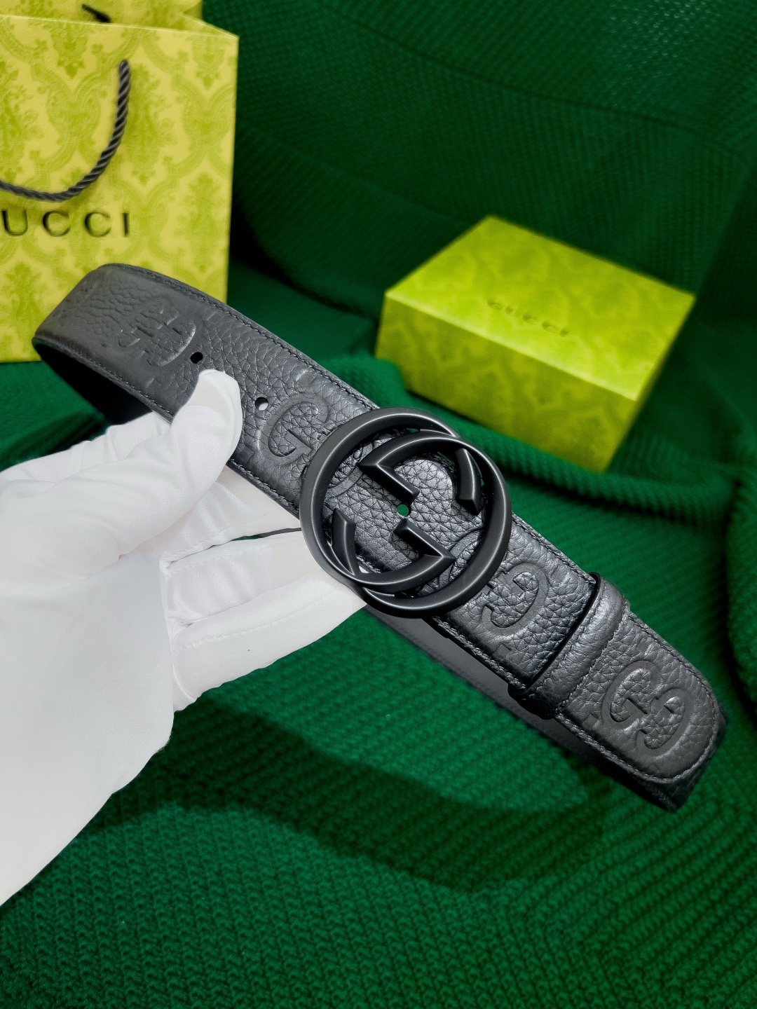 古奇 宽度4.0 高端品质 进口全粒面牛皮压制经典花纹（粒面皮料 手感柔软，不会有便宜货的死硬感，也避免