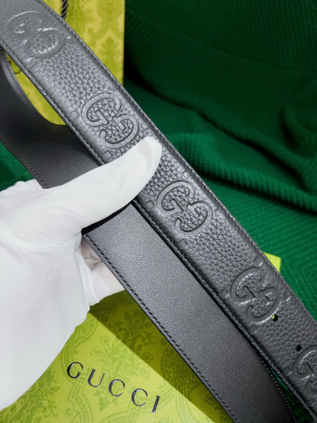 古奇 宽度4.0 高端品质 进口全粒面牛皮压制经典花纹（粒面皮料 手感柔软，不会有便宜货的死硬感，也避免