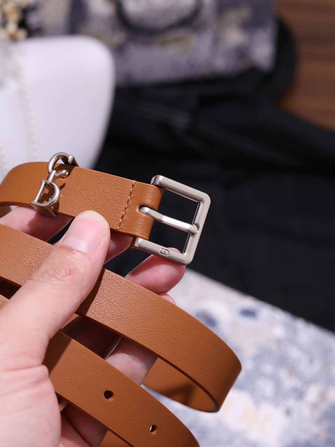 Dior 迪奥 秋冬新品 宽度2.0cm
