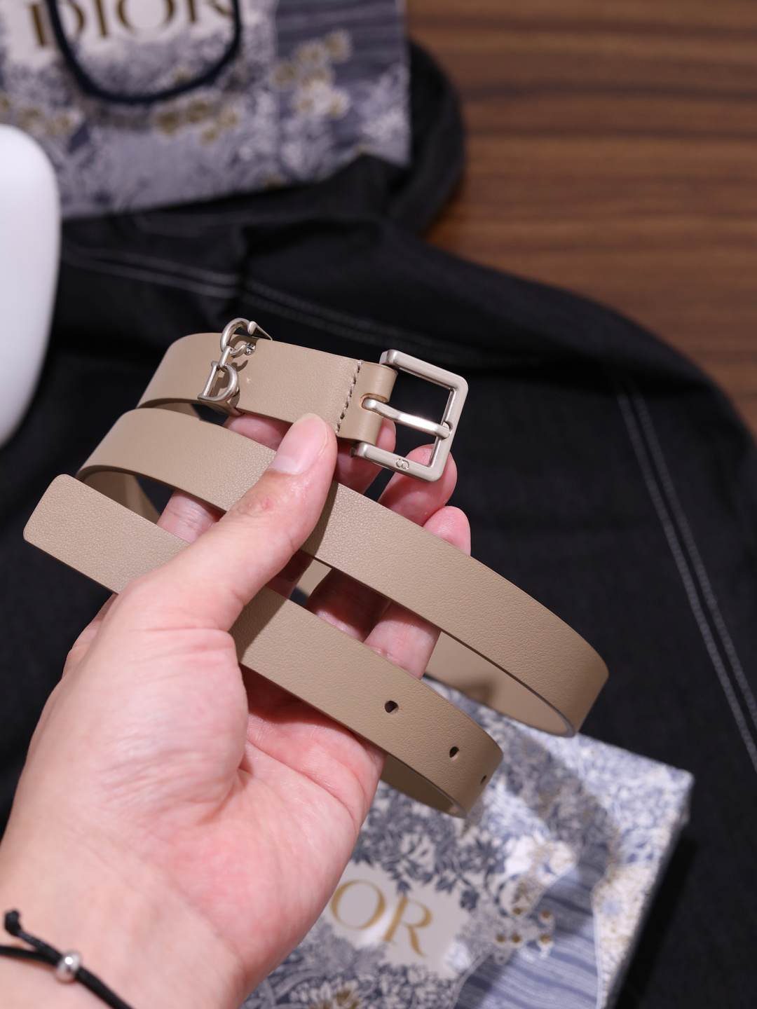 Dior 迪奥 秋冬新品 宽度2.0cm
