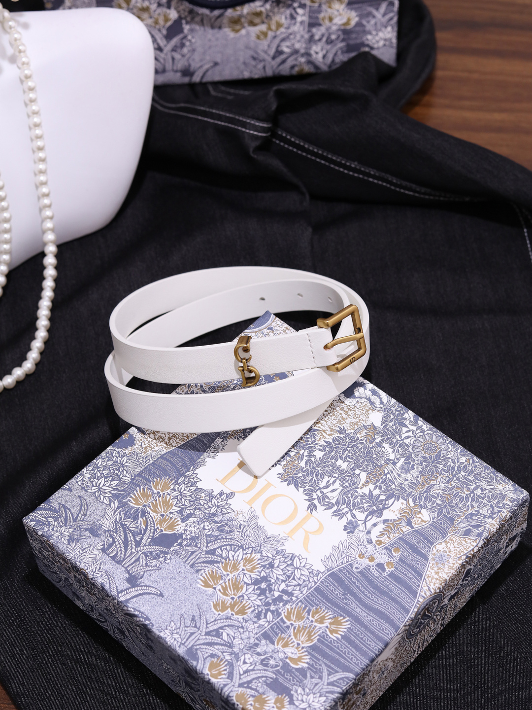 Dior 迪奥 秋冬新品 宽度2.0cm