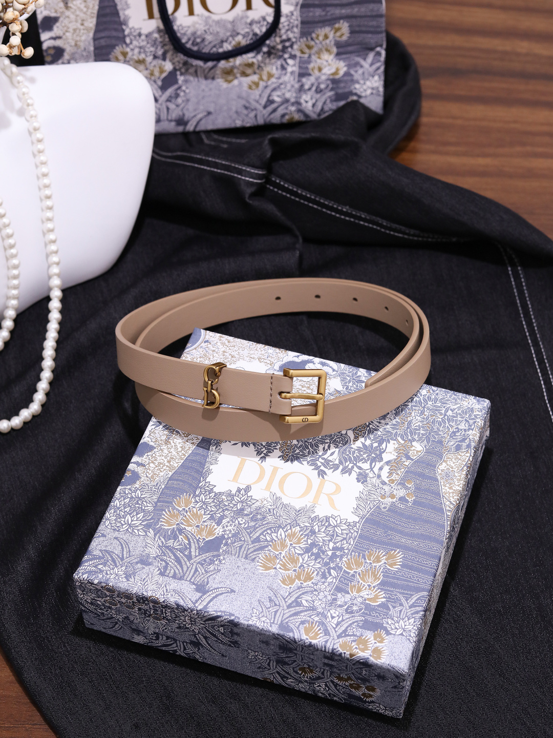 Dior 迪奥 秋冬新品 宽度2.0cm