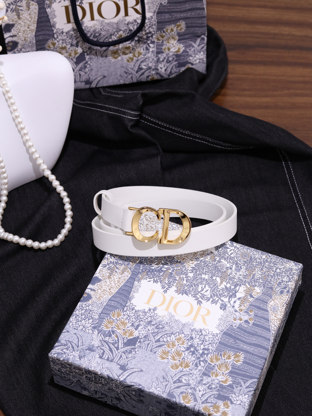 Dior 迪奥 秋冬新品 宽度2.0cm