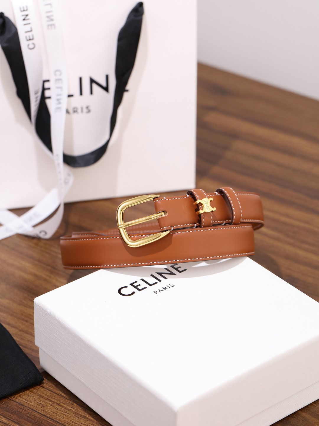 Celine CELINE赛琳 最新款女士腰带 宽度2.5cm