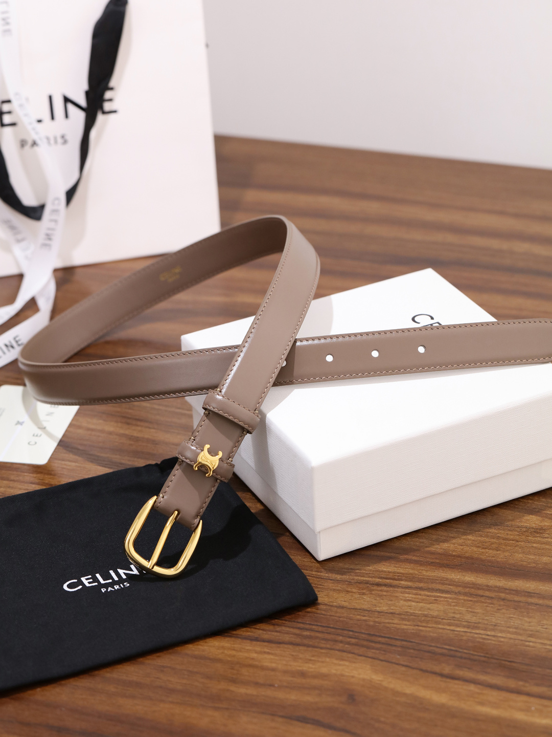 Celine CELINE赛琳 最新款女士腰带 宽度2.5cm