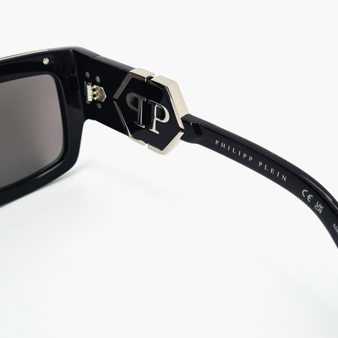  PHILIPP PLIEN
Original quality
全套原版开模 
采用进口板材切割抛光处理