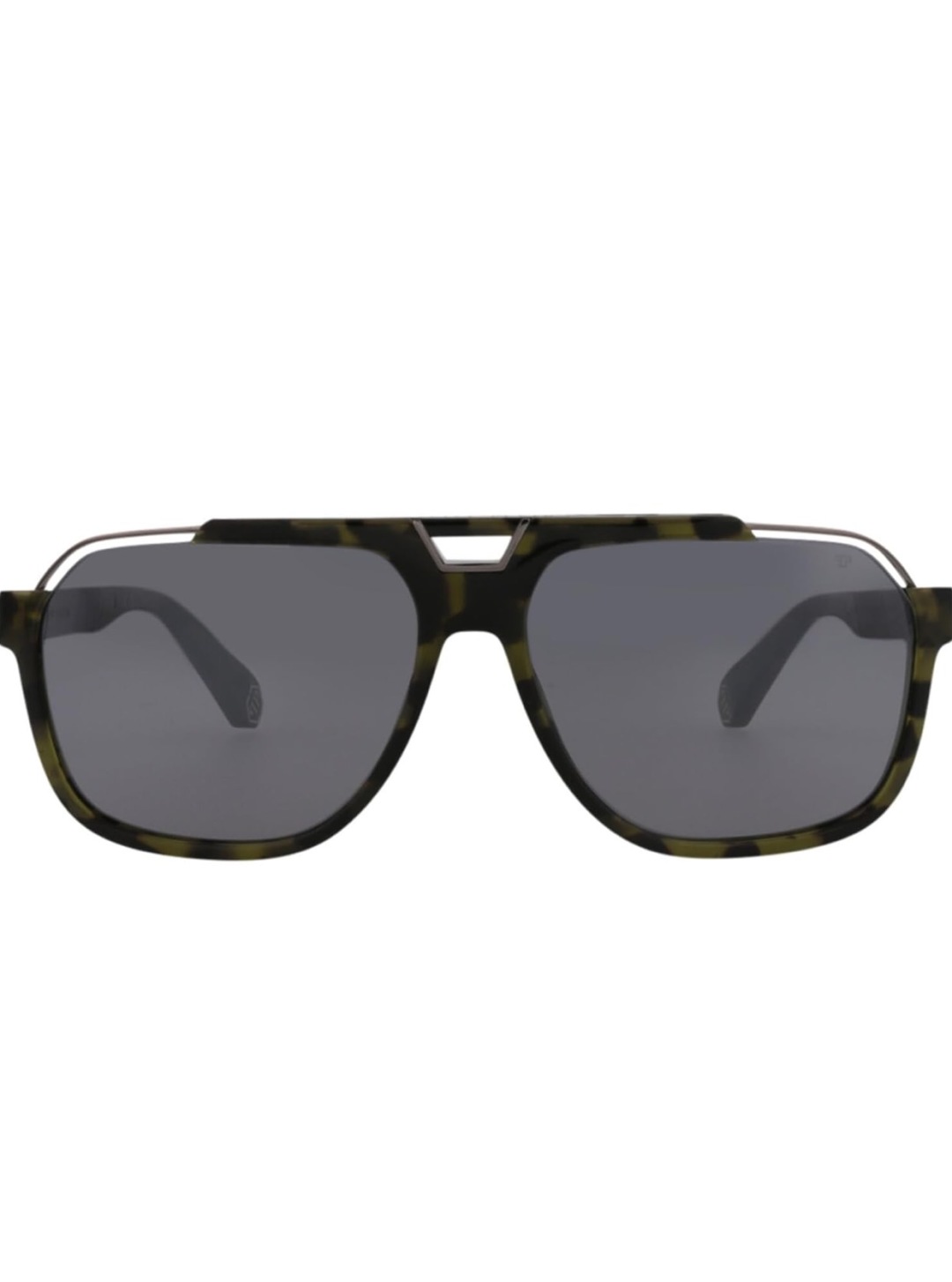 PHILIPP PLEI* 
飞行员墨镜🕶️金属细节丰富
镜腿上饰有品牌字样标识～
原版开发，细节满分💯