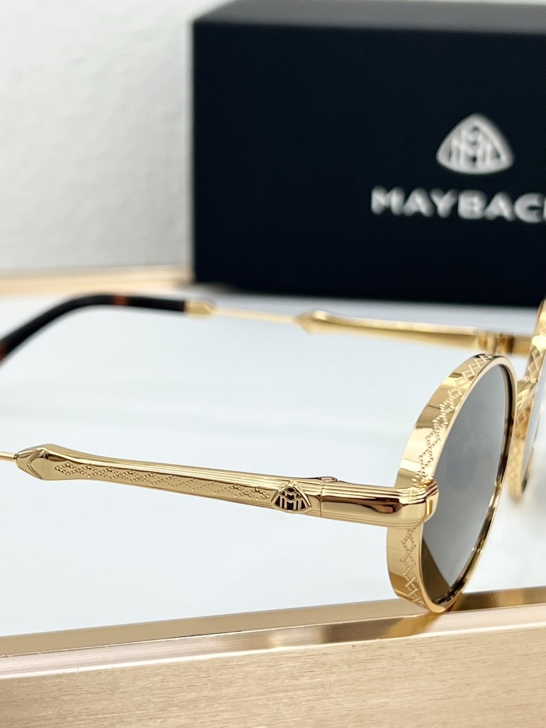 MAYBAC*MODEL: NC/A/U-FF/P-Z1978SIZE：56口19-145