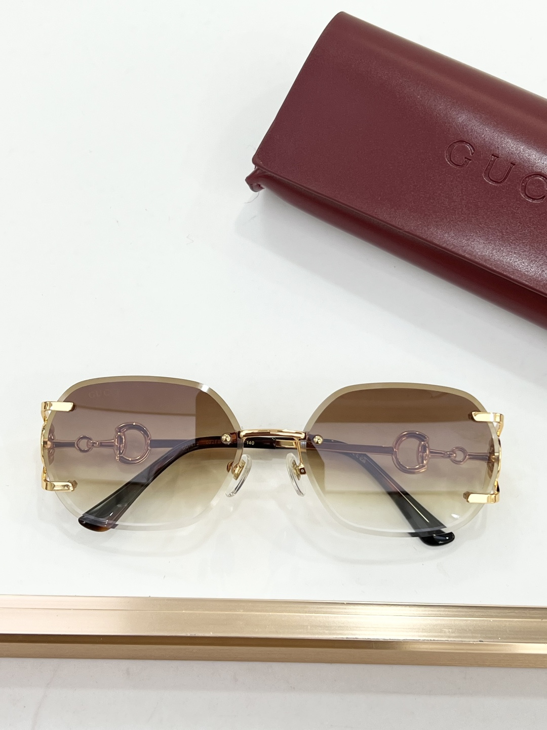 GUCC*MODEL：GG1672SIZE：62口17-140