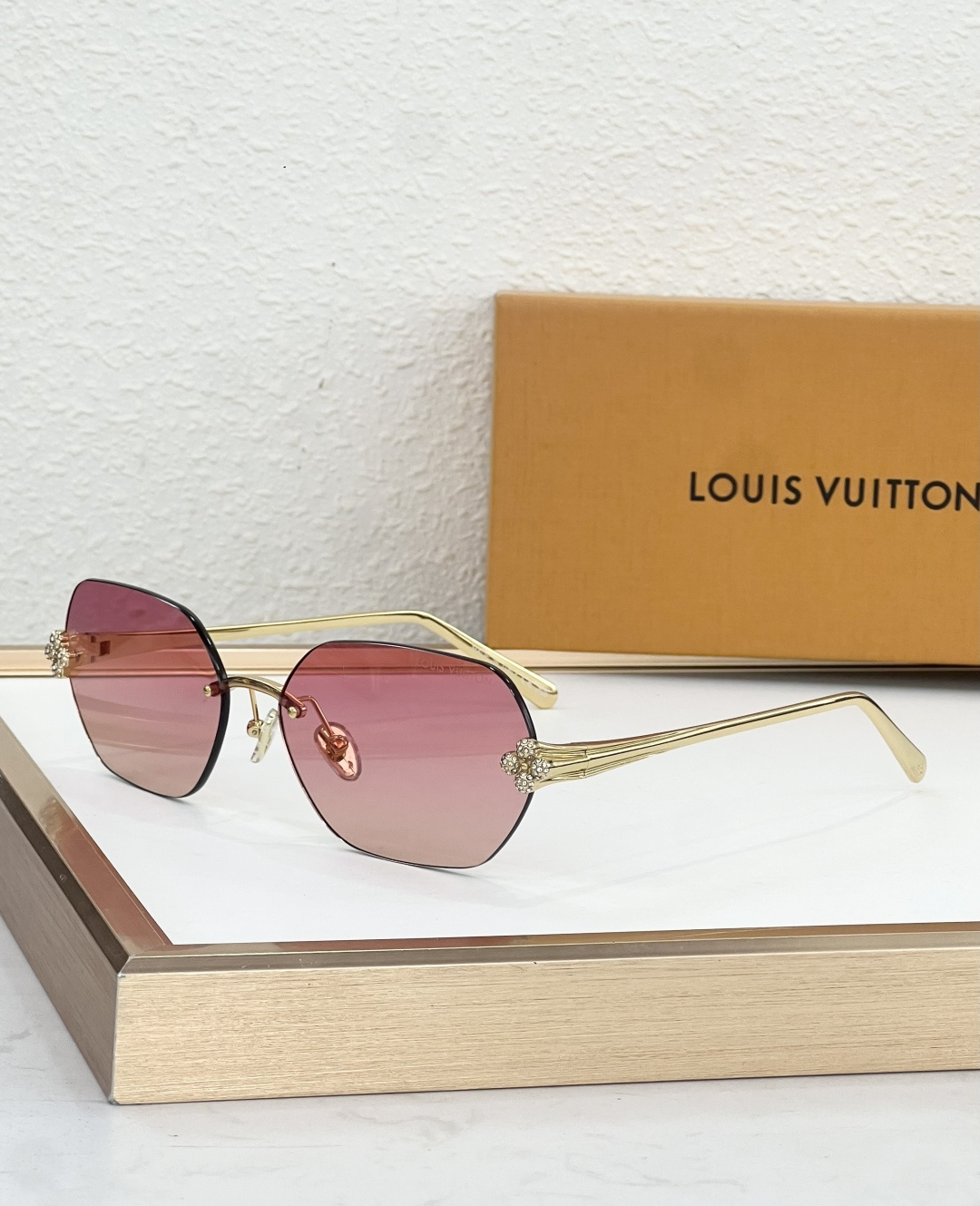 LOUIS VUITTO* MODEL：Z3324U SIZE：62口17-140 🐴 