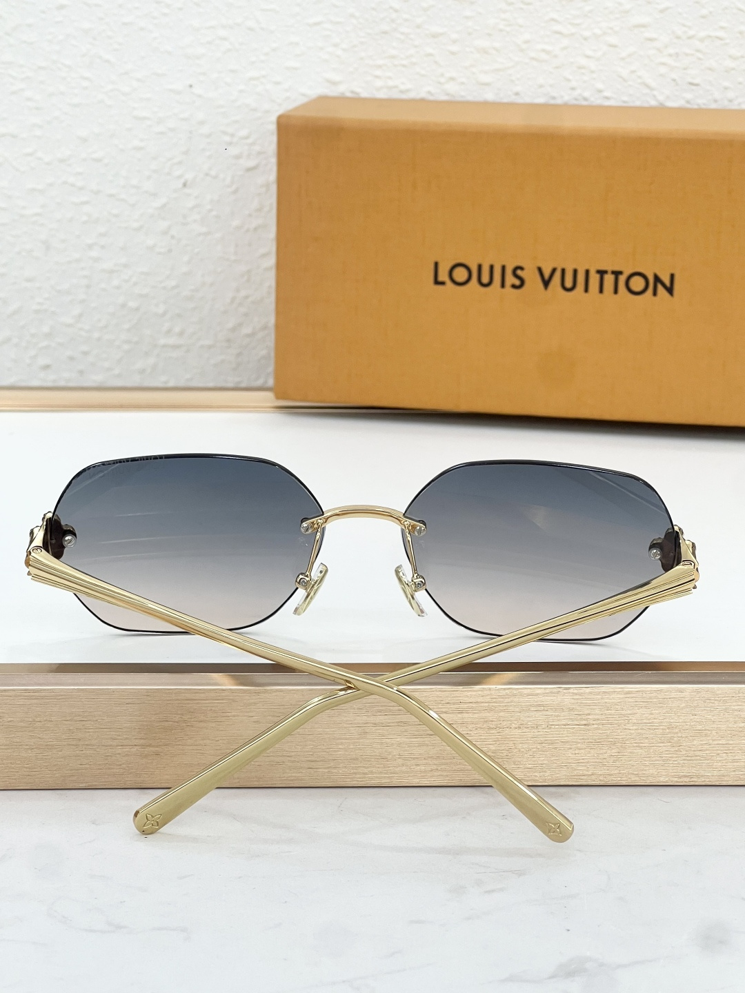LOUIS VUITTO* MODEL：Z3324U SIZE：62口17-140 🐴 