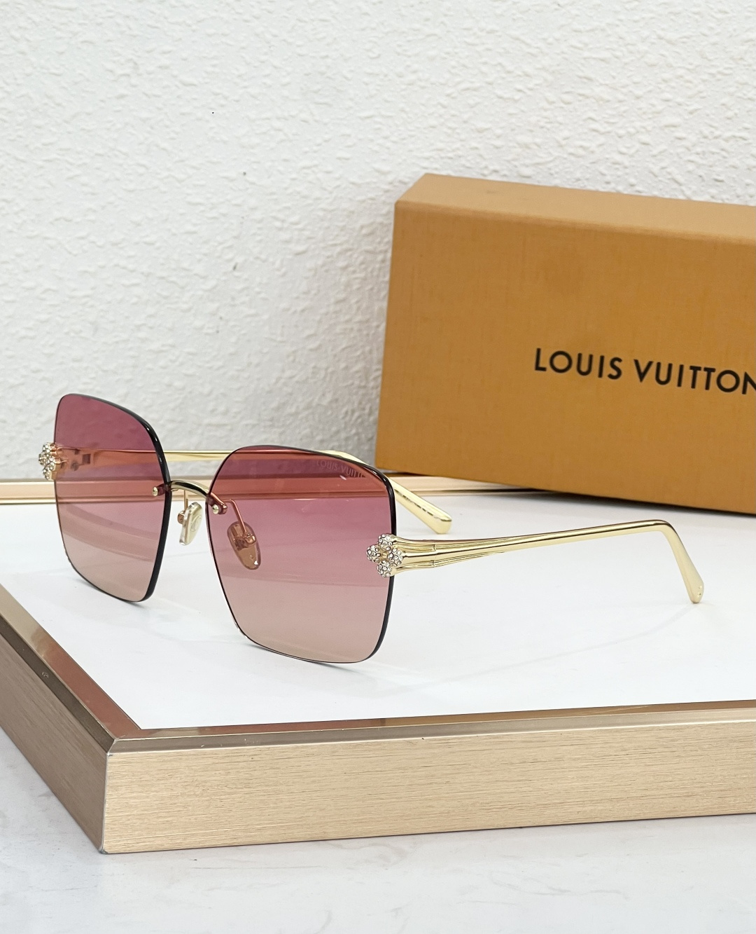 LOUIS VUITTO* MODEL：Z3396U SIZE：62口17-140 🐴 