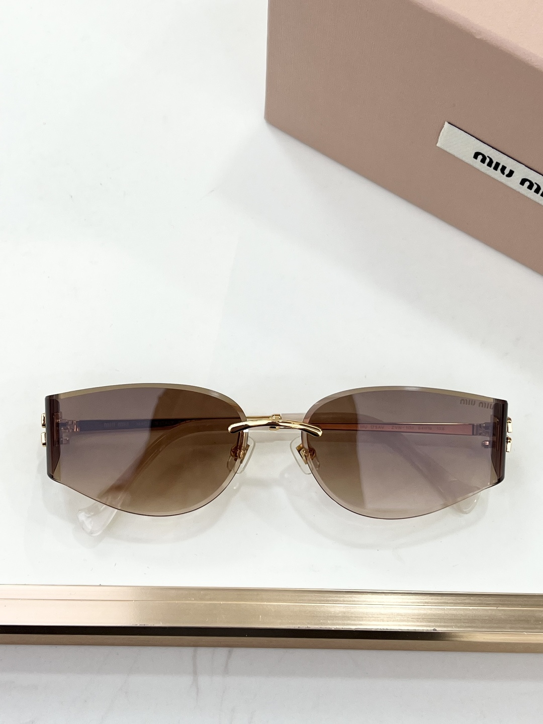 MIU M*MODEL:MU 175AVSIZE：64口16-138 🐯