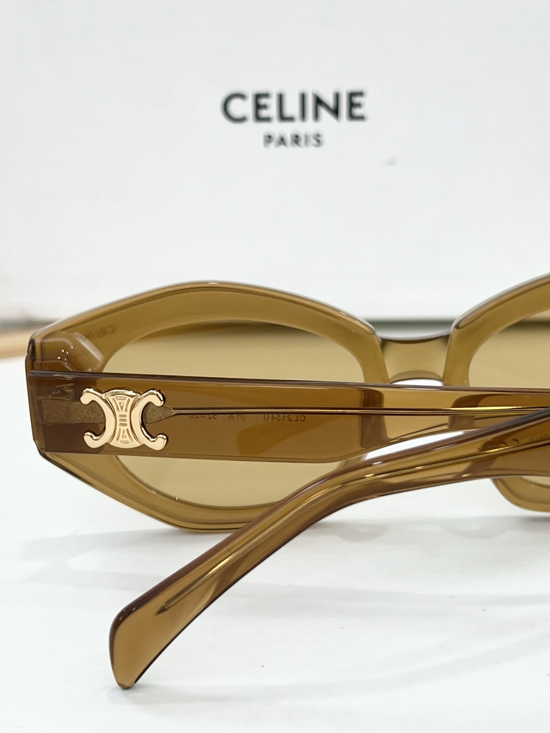 CELINE*MODEL: CL2154U SIZE:52口20-145 🐯