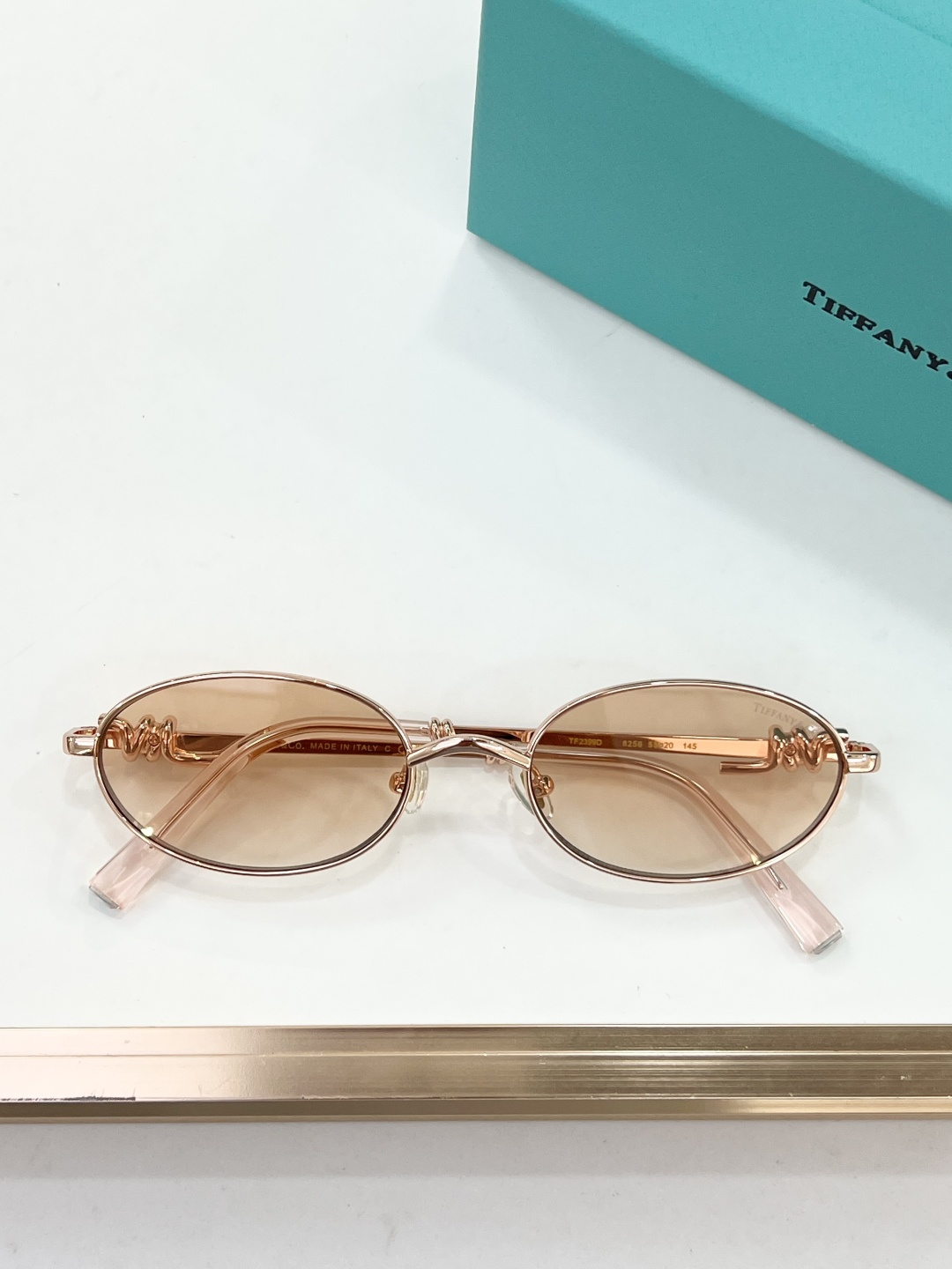 TIFFANY&Co. MODEL：TF2399D SIZE：55口20-145 