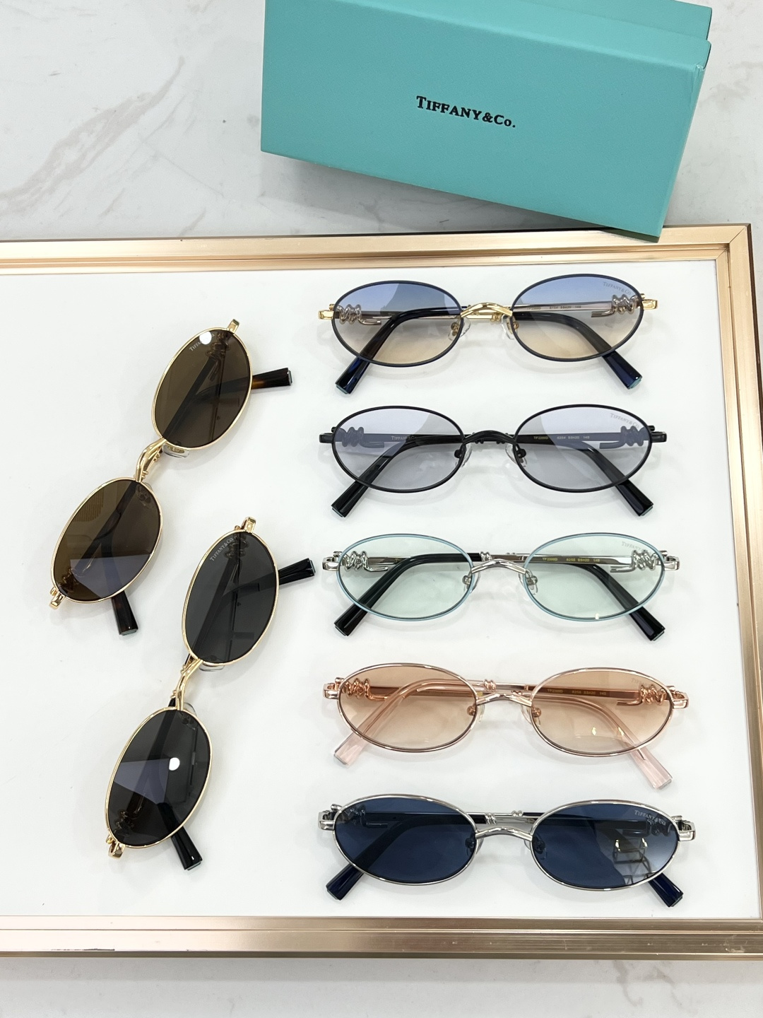 TIFFANY&Co. MODEL：TF2399D SIZE：55口20-145 