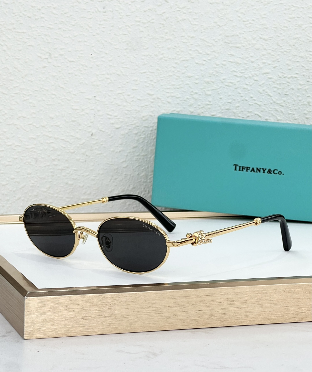TIFFANY&Co. MODEL：TF2399D SIZE：55口20-145 