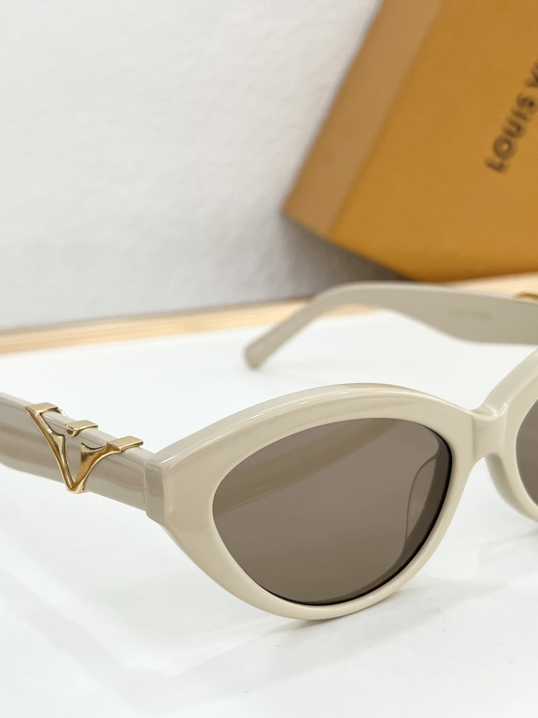 🆕  LOUIS VUITTO* MODEL：Z3446UU SIZE：55口16-145 🦑