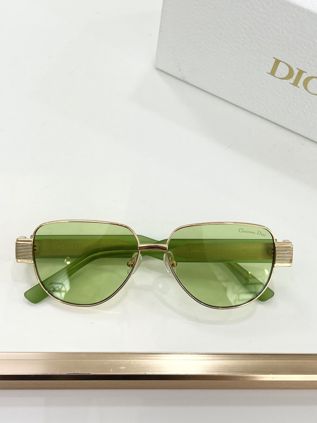 DIOR MODEL：DSGTA55UCR SIZE：57口14-145 🐦 