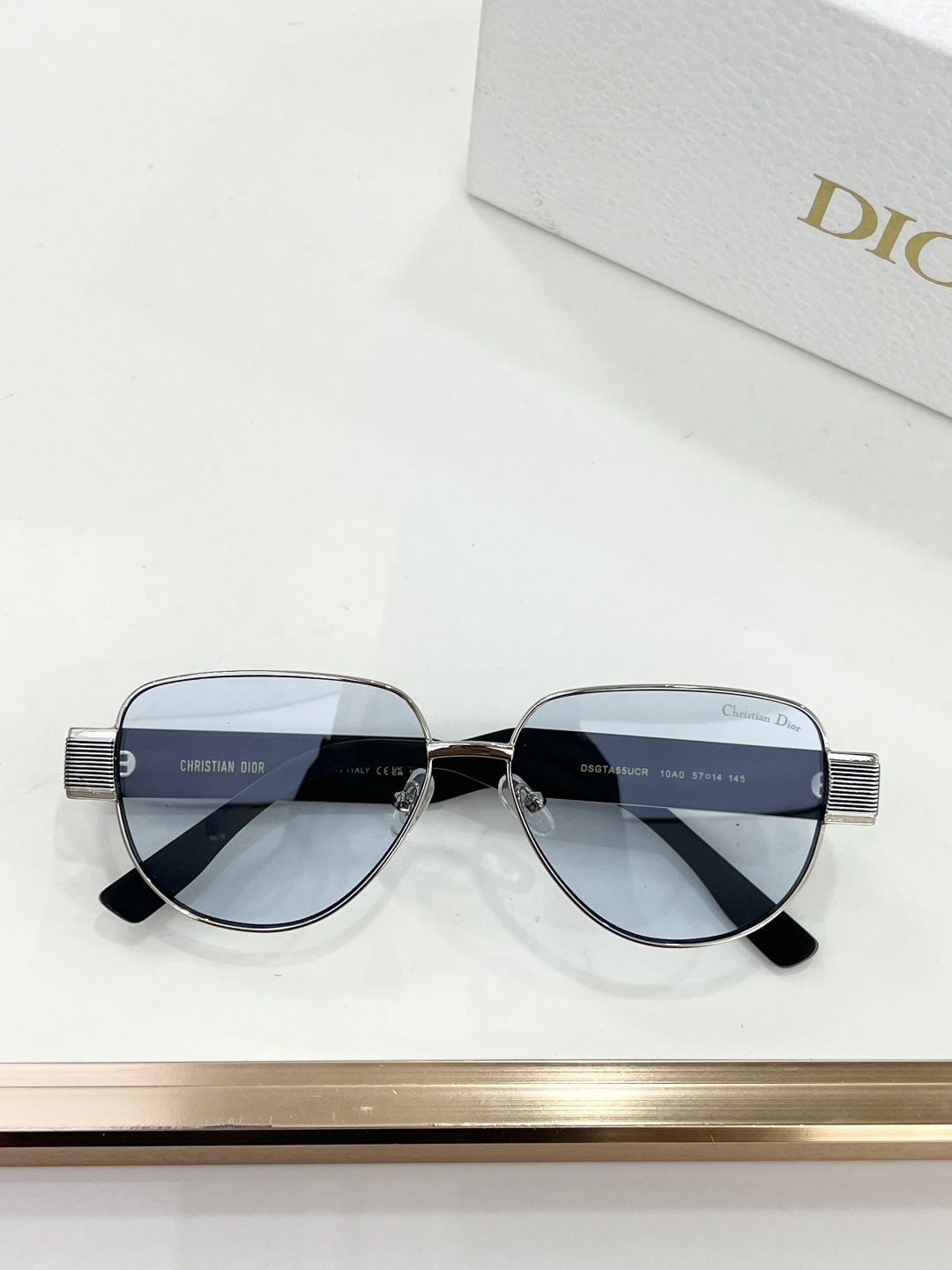 DIOR MODEL：DSGTA55UCR SIZE：57口14-145 🐦 