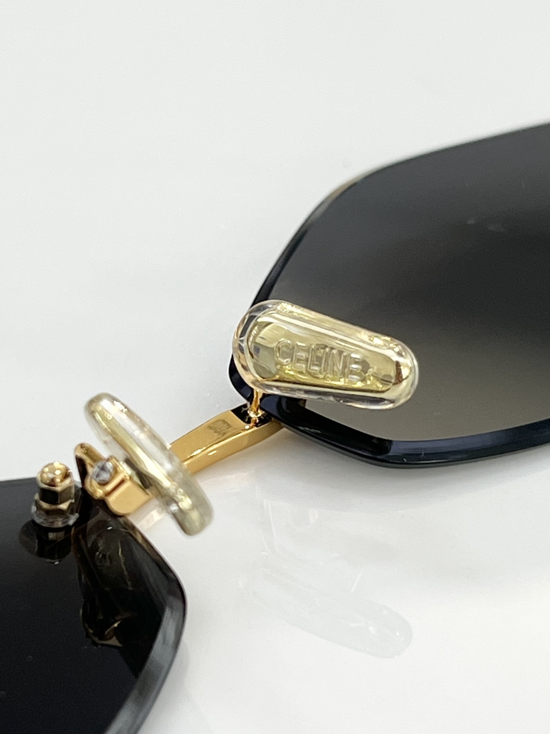CELIN* MODEL：CL2383U SIZE：57口17-145 🐦 0