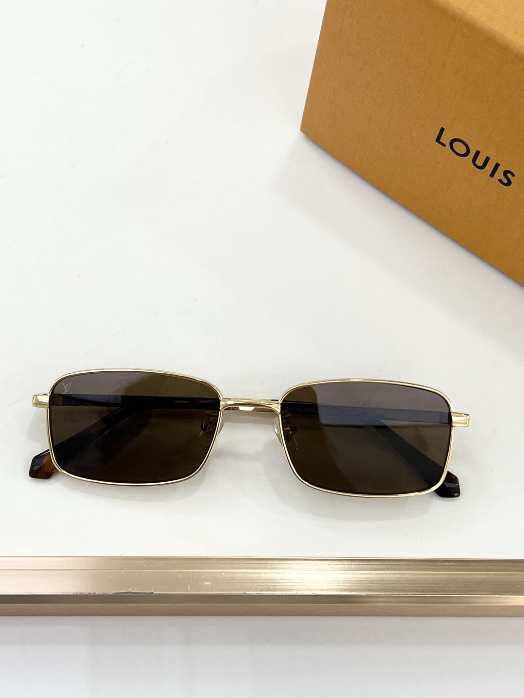 LOUIS VUITTO*  MODEL：Z3620U  SIZE：55口17-145 🐤 
