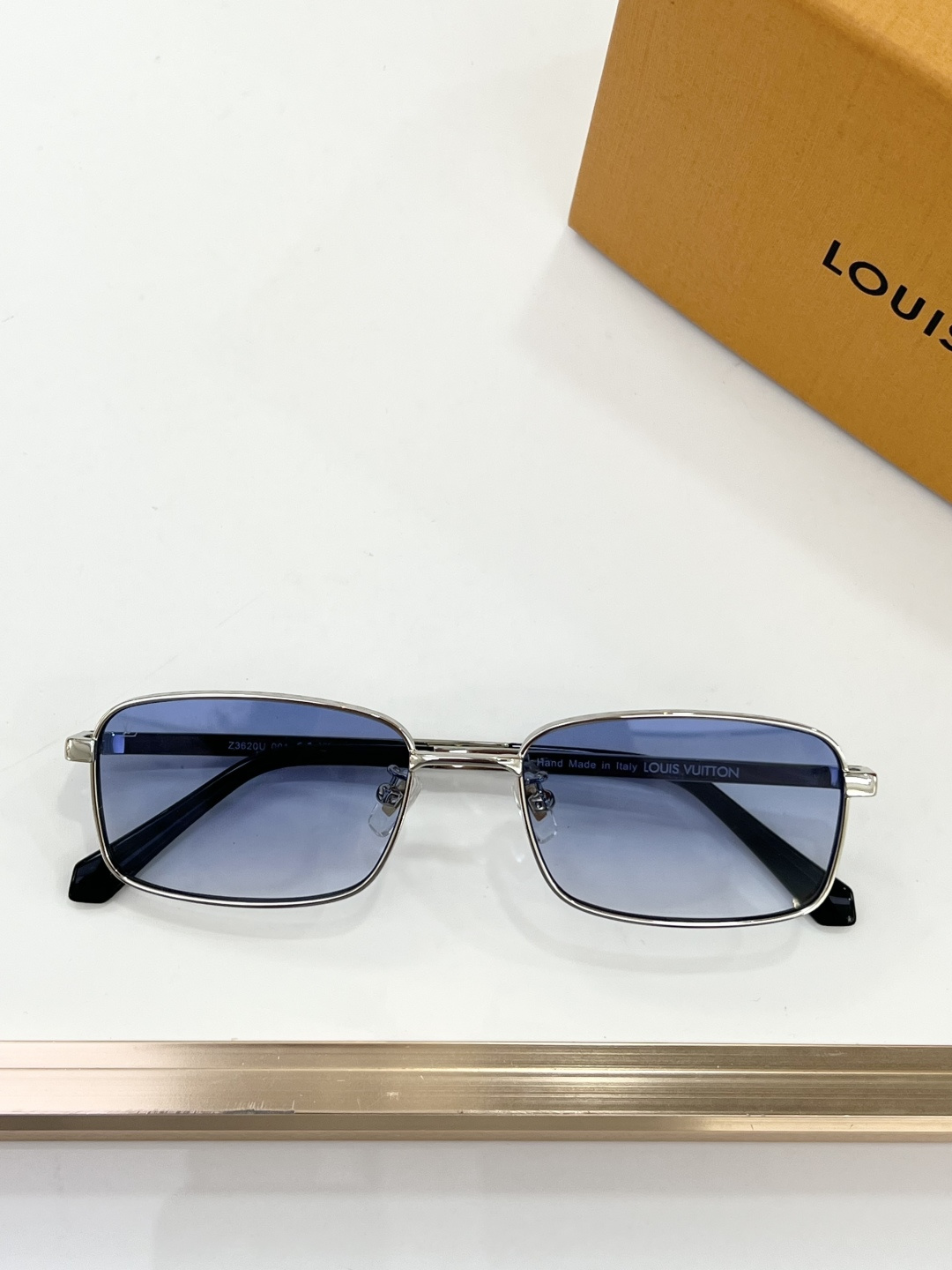 LOUIS VUITTO*  MODEL：Z3620U  SIZE：55口17-145 🐤 