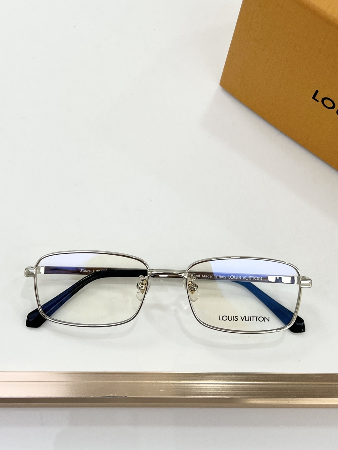 LOUIS VUITTO*  MODEL：Z3620U  SIZE：55口17-145 🐤 